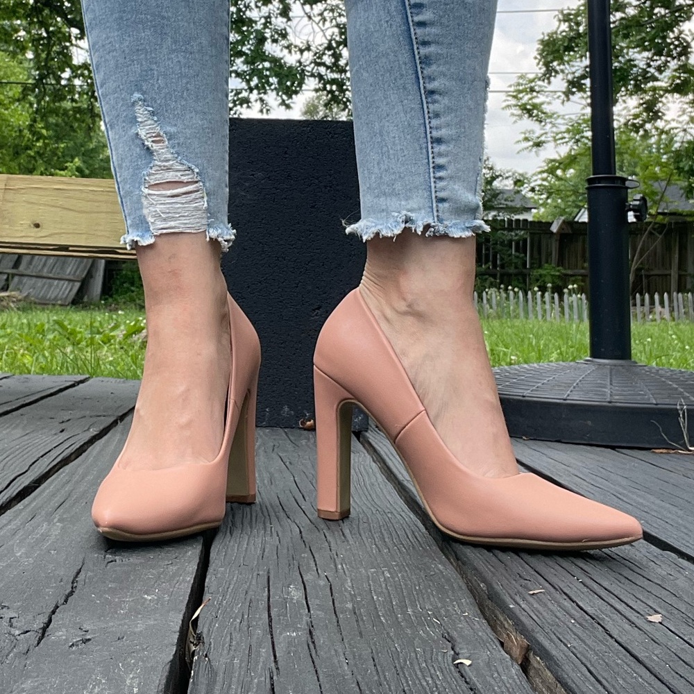Heels - Picture 10 of 16